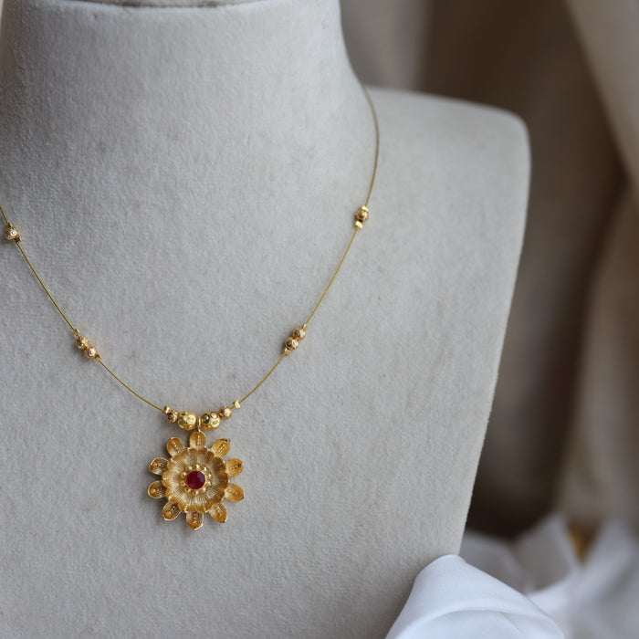 Heritage gold plated invisible short necklace IN2783