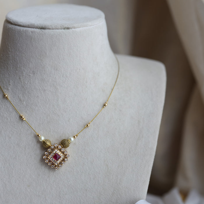 Antique invisible short necklace IN37833