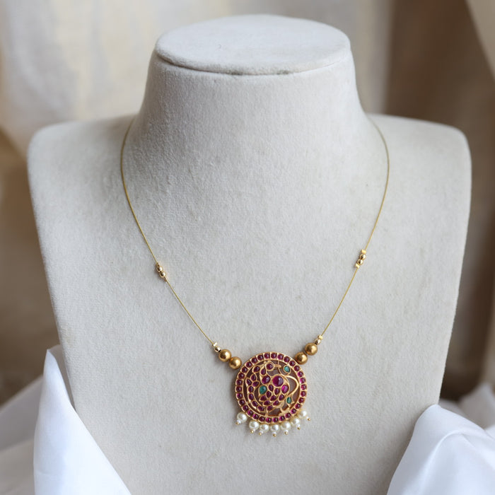 Antique ruby stone invisible short necklace IN322