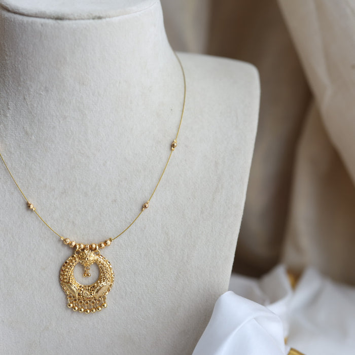 Heritage gold plated invisible short necklace IN1122