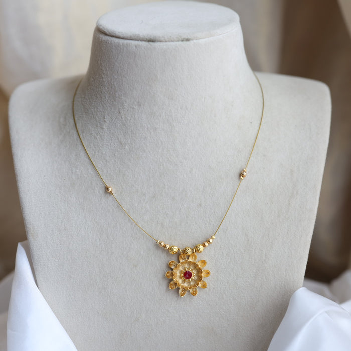 Heritage gold plated invisible short necklace IN222