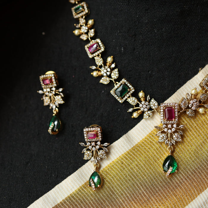 Victorian ruby green stone short necklace with earrings V13013