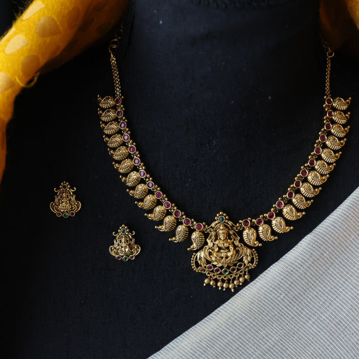 Antique temple short necklace with earrings S1B1692