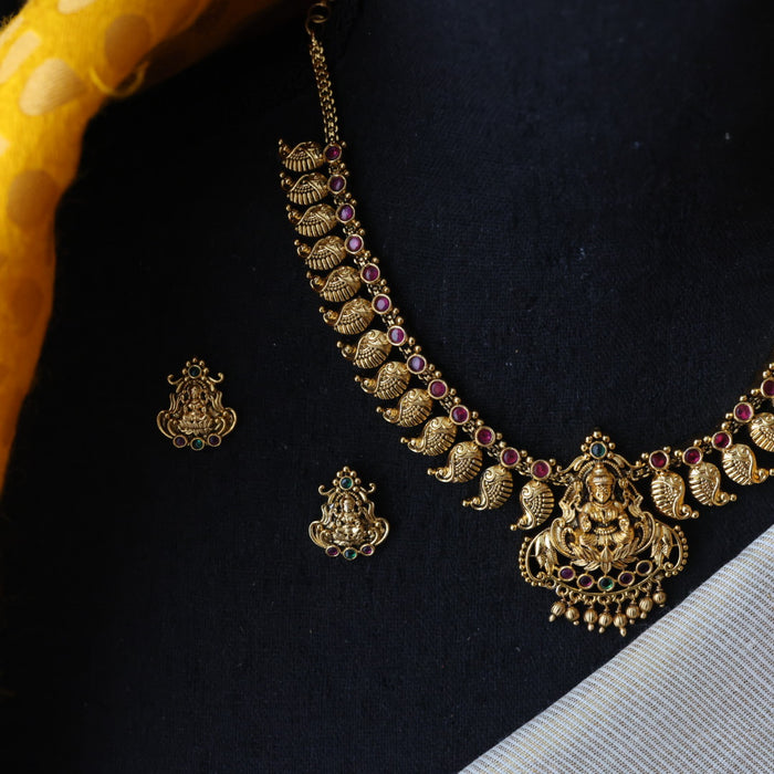 Antique temple short necklace with earrings S1B1692