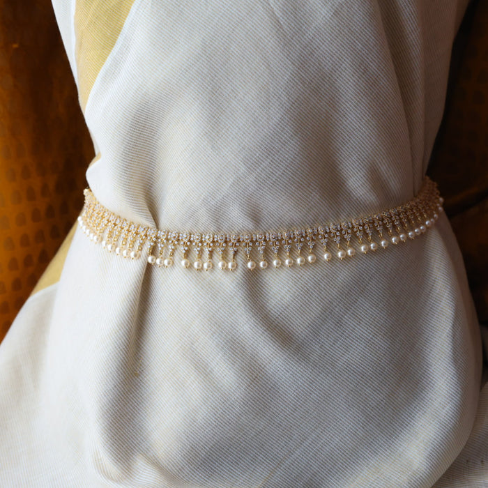 Heritage gold plated white stone and pearl waistchain HW3456