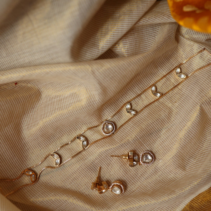 Minimal kundan choker necklace with earrings MS1055