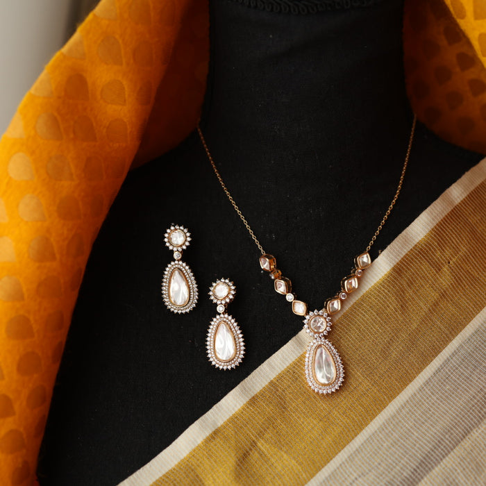 Minimal kundan short necklace with earrings MS111