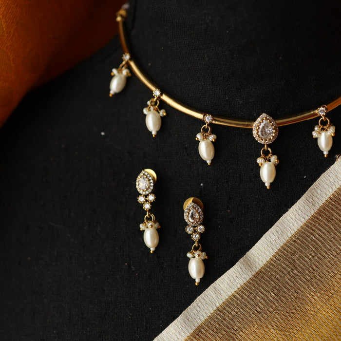 Minimal kundan choker necklace with earrings MS113
