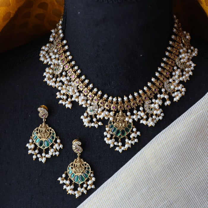 Antique pearl short necklace and earrings SS12933
