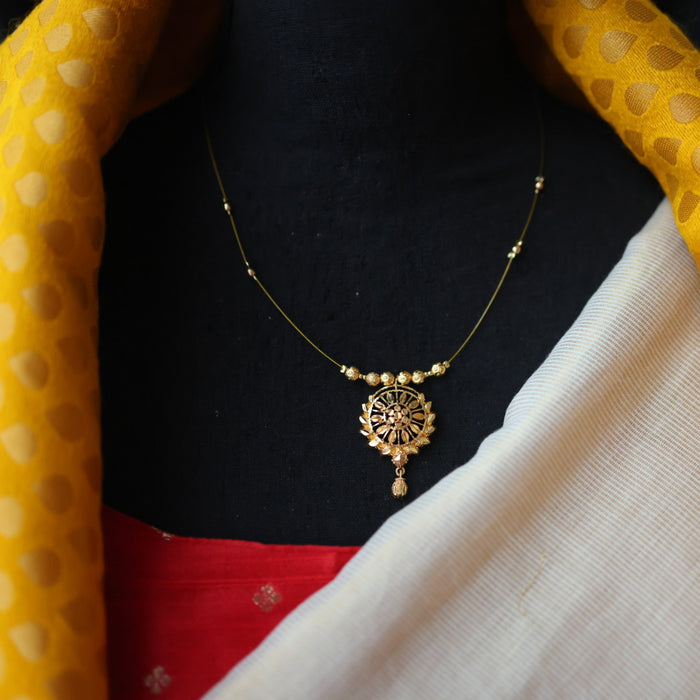Heritage gold plated invisible short necklace IN9033