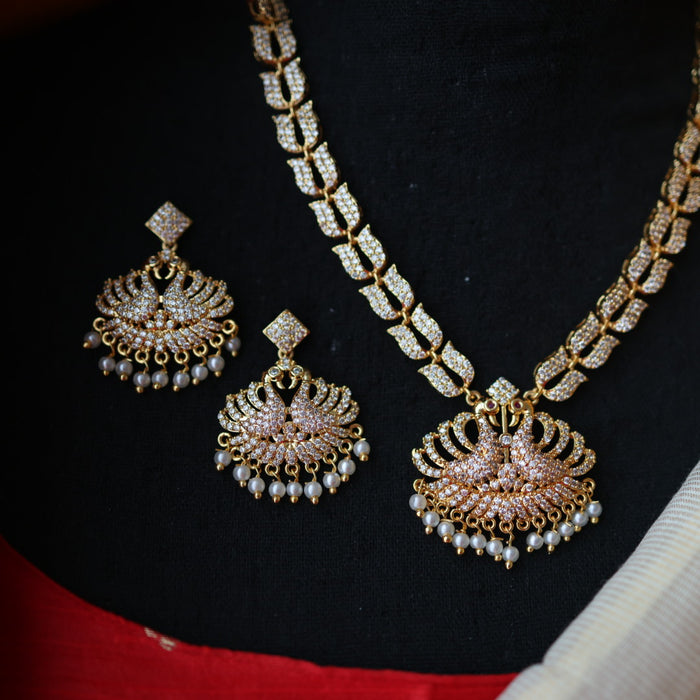 Heritage gold plated ruby white stone short necklace set with earrings H8623
