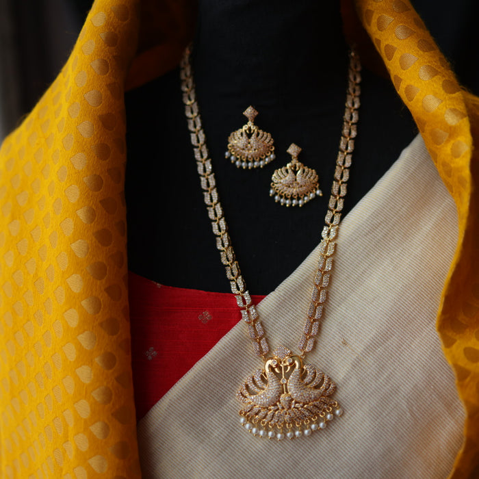 Heritage gold plated white stone long necklace with earrings HL576