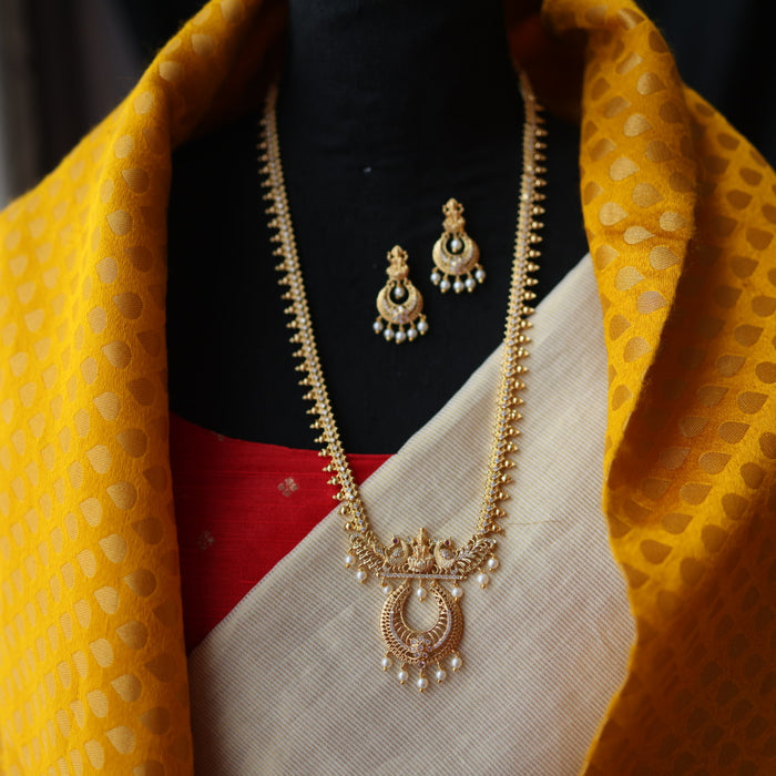 Heritage gold plated white stone long necklace with earrings HL5713