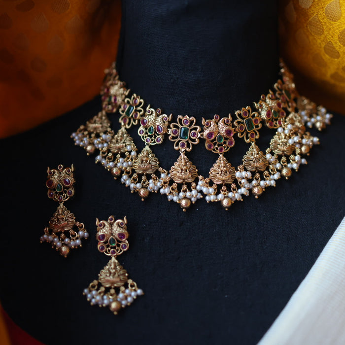 Antique gold temple design short necklace with earrings SIB15576