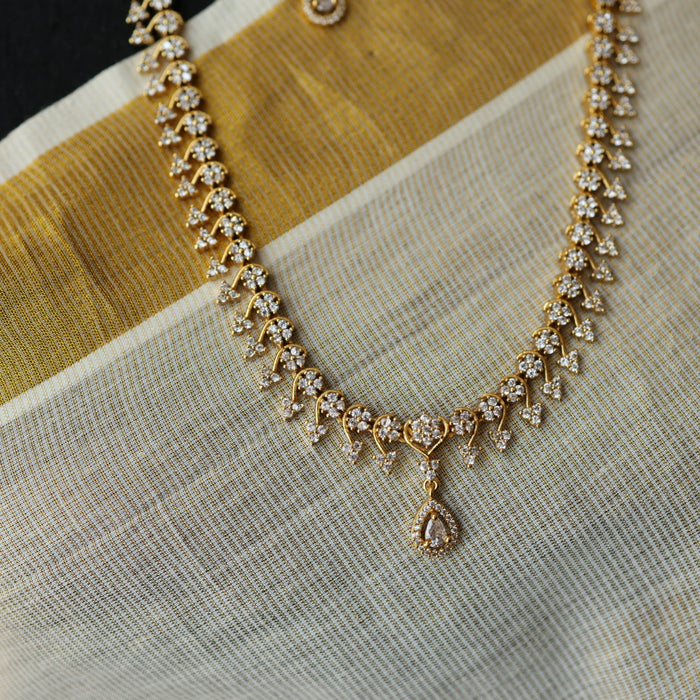 Antique white stone long necklace with earrings LL03555