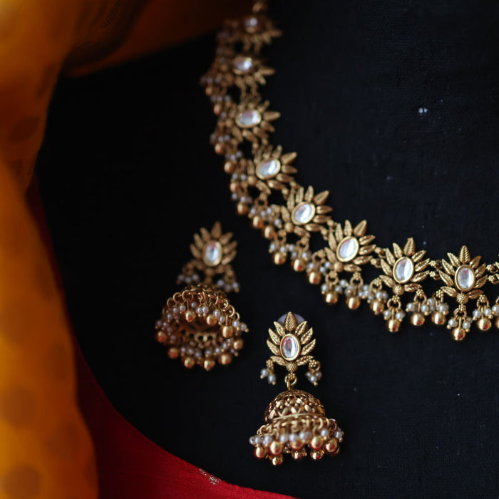 Antique gold short necklace with earrings G45576