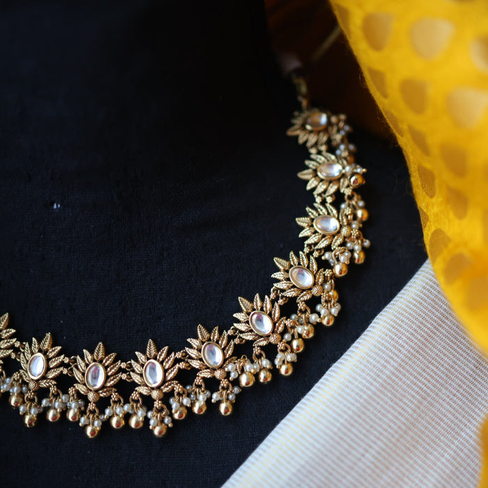 Antique gold short necklace with earrings G45576