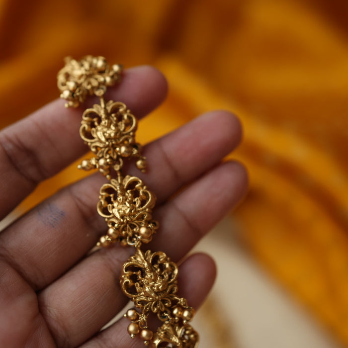 Antique gold mattal ear accessories AM348