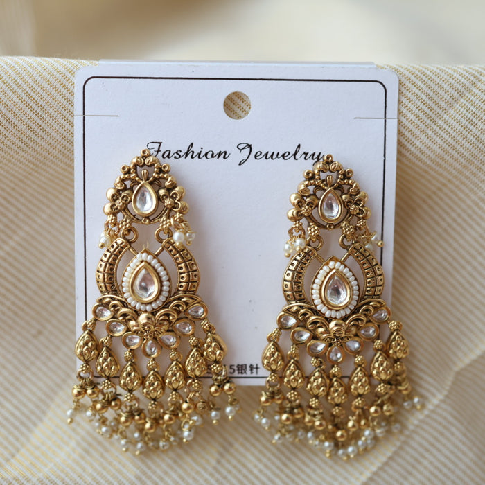 Antique white stone pearls drop earrings  AD0056