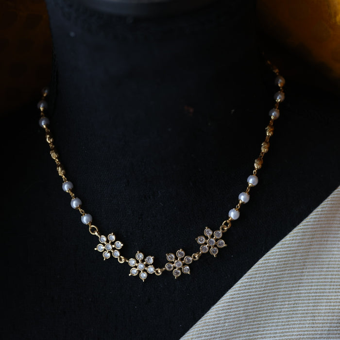 Heritage gold plated pearl short necklace H2212