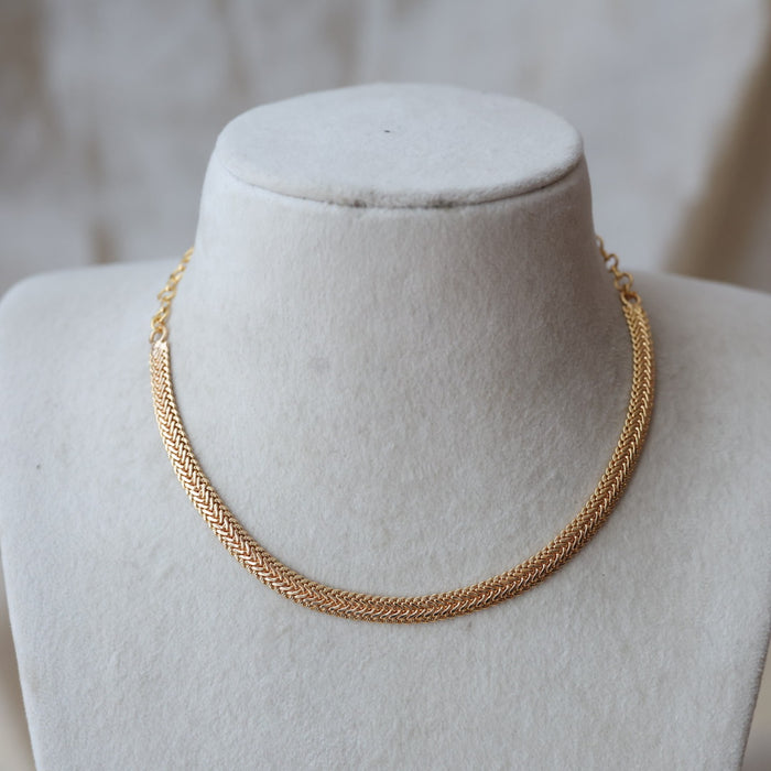 Heritage gold plated short necklace H3222