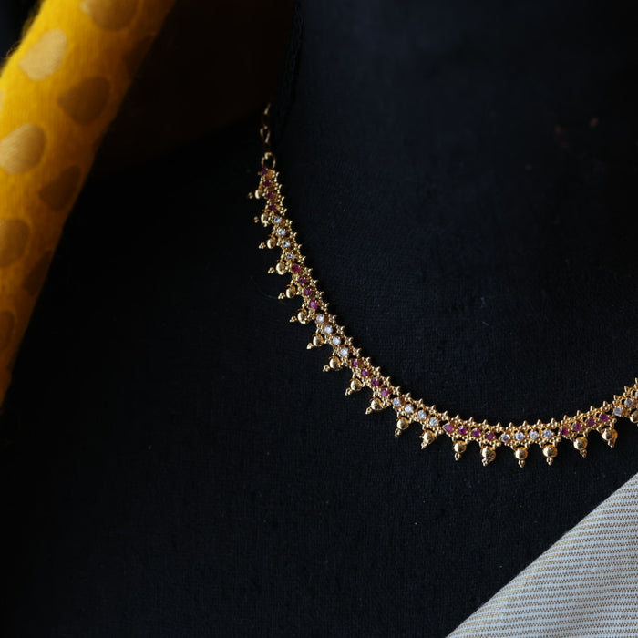 Heritage gold plated short necklace H2287