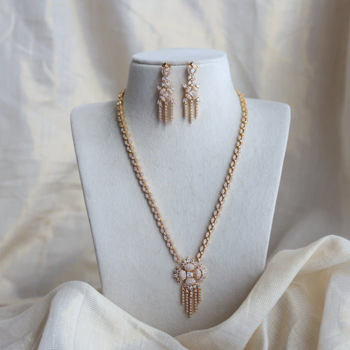 Heritage gold plated long necklace with earrings HL7582