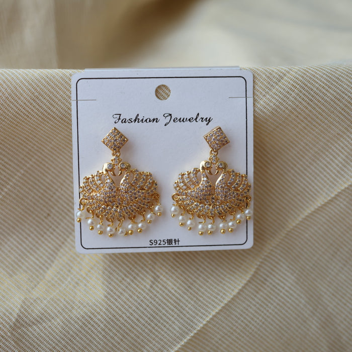 Heritage white stone drop earrings HD1046