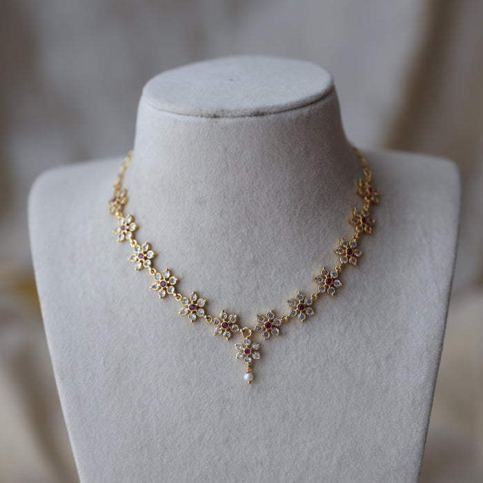 Heritage gold plated short necklace H489