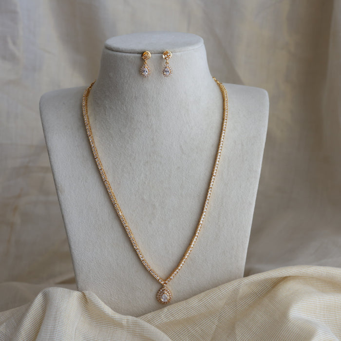 Heritage gold plated white stone long necklace with earrings H2221