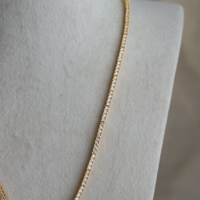 Heritage gold plated white stone long necklace with earrings H2221