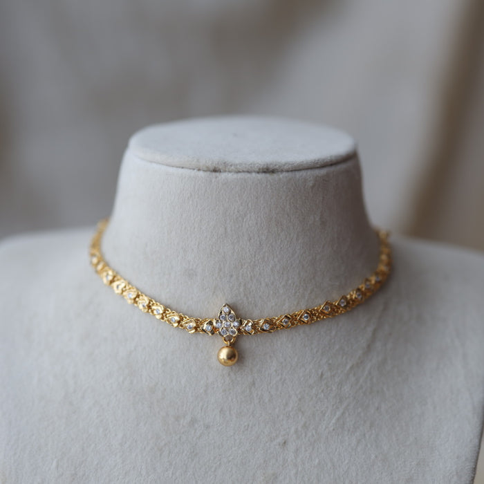 Heritage gold plated short necklace H7900