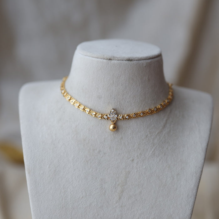 Heritage gold plated short necklace H7900