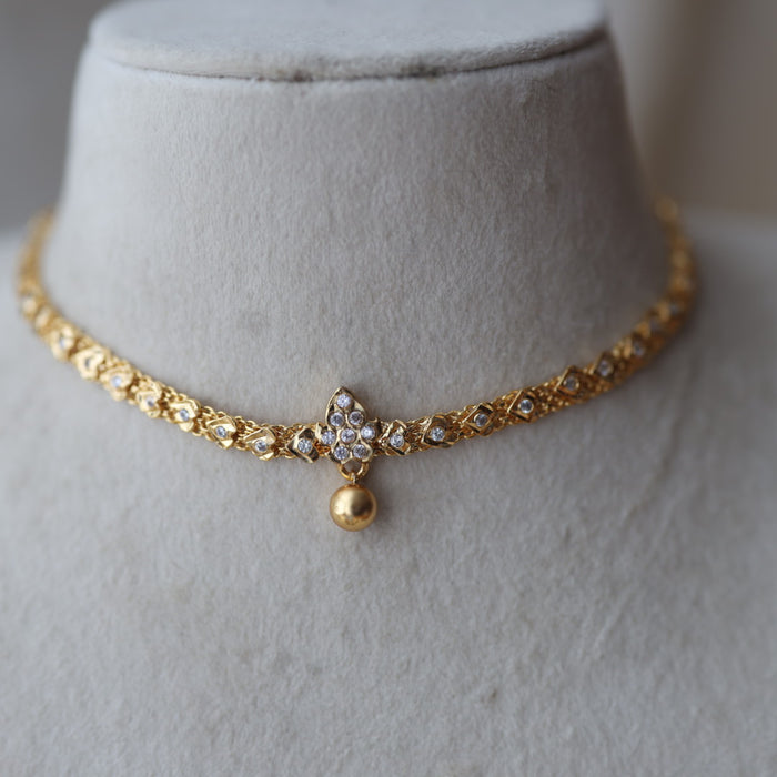 Heritage gold plated short necklace H7900