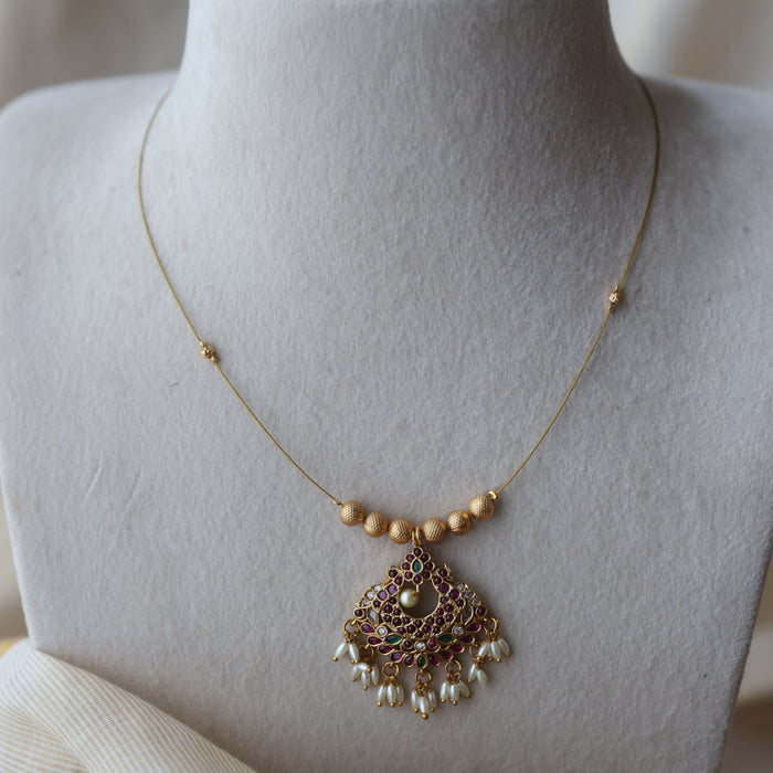 Antique ruby stone invisible short necklace IN9031