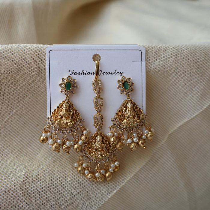 Antique temple design drop earrings and tikka AD2901