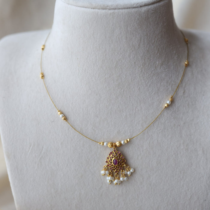 Antique ruby stone invisible short necklace IN9033