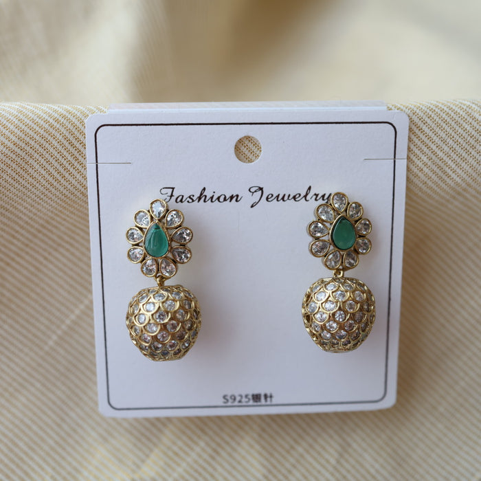 Antique green white stone drop earrings AD221