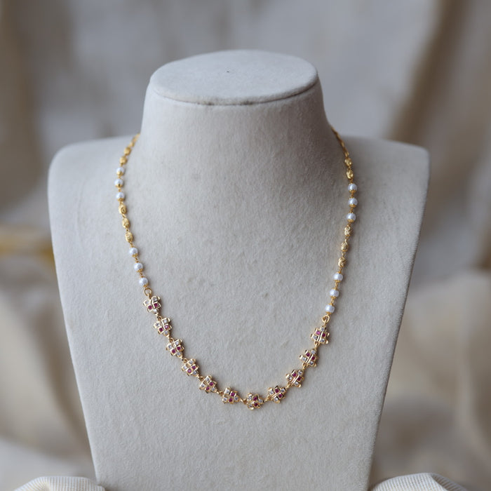 Heritage gold plated short necklace HC689