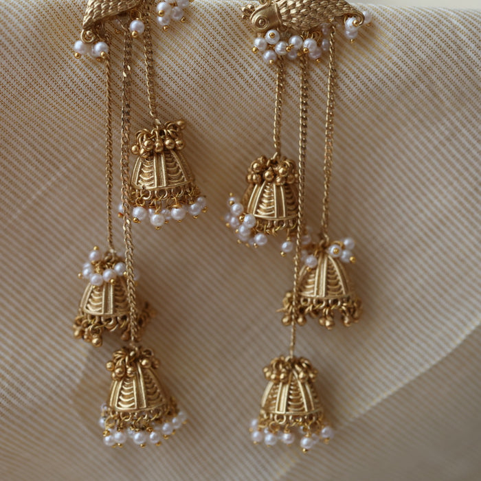 Antique parrot design drop earrings AD245