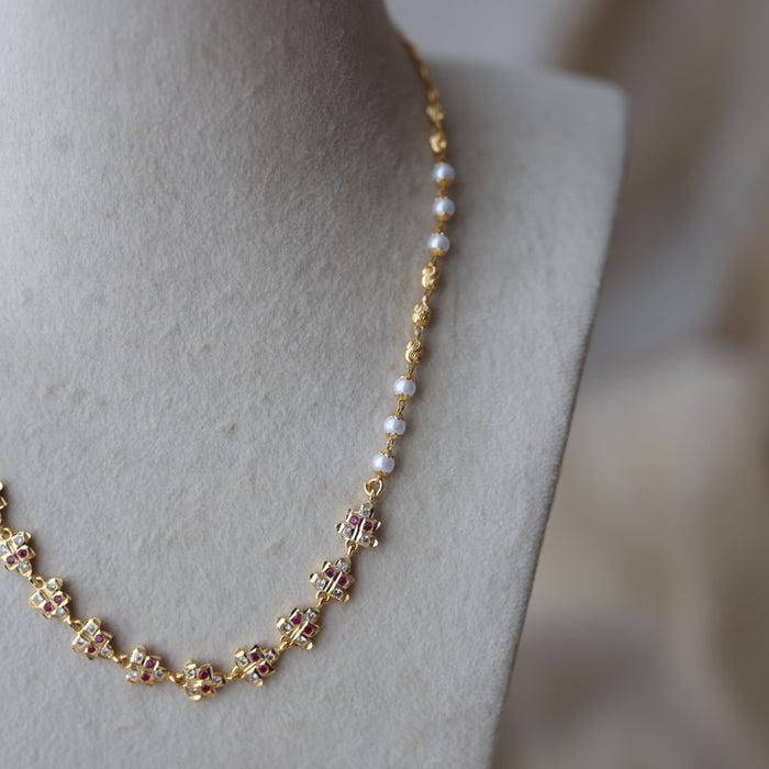 Heritage gold plated short necklace HC689