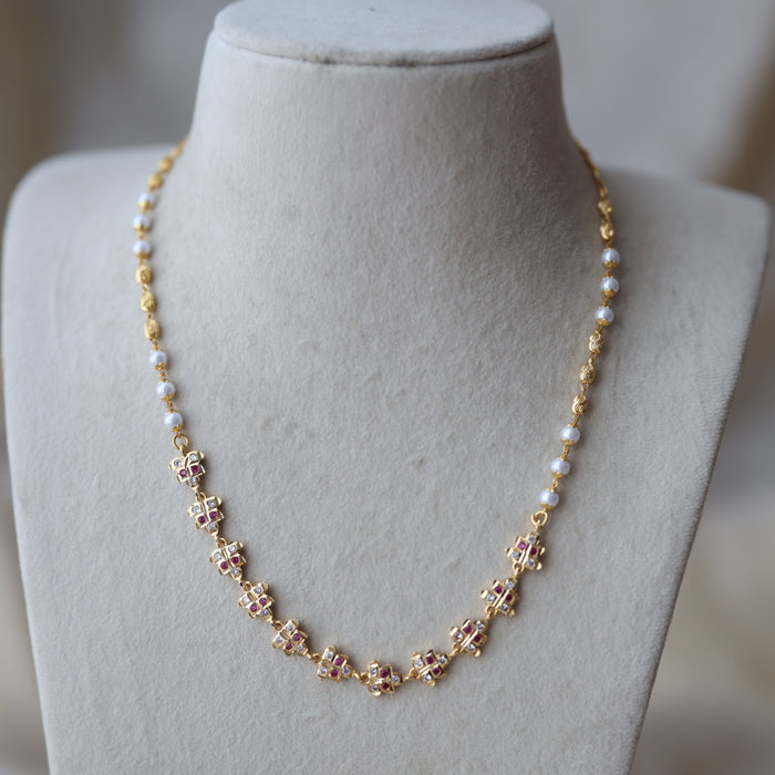 Heritage gold plated short necklace HC689