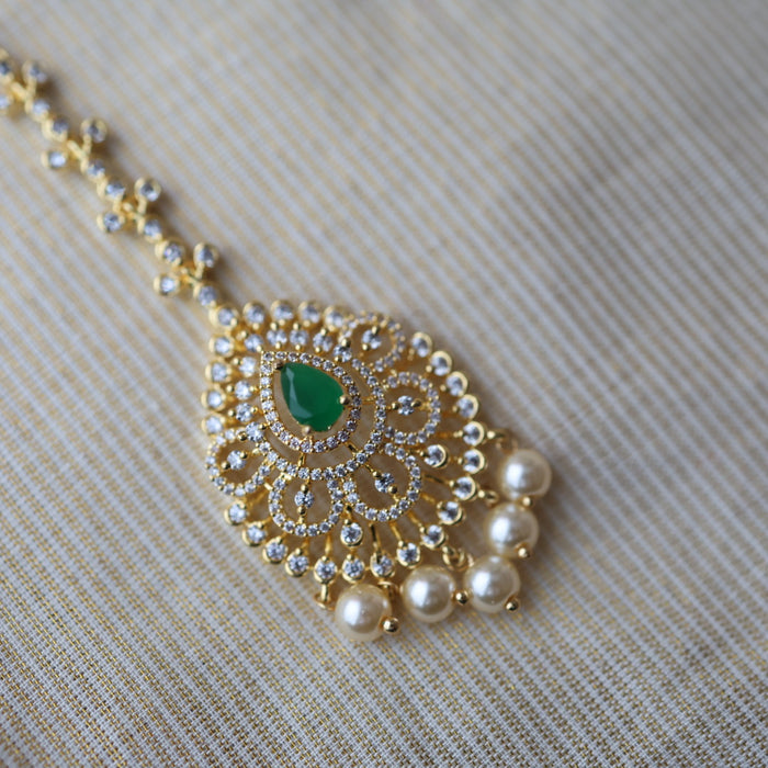 Heritage gold plated white and green stone tikka TH257