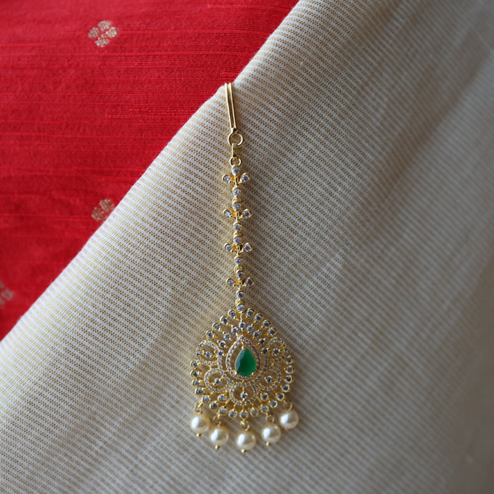 Heritage gold plated white and green stone tikka TH257