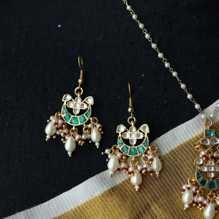 Invisible chain kundan stone short necklace with earrings IN109