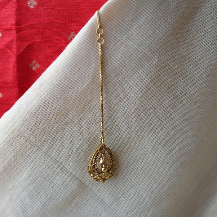 Antique gold design pearl tikka  TA4777