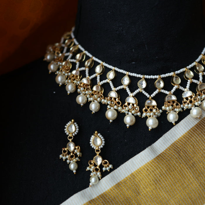 Invisible chain kundan stone short necklace with earrings IN110