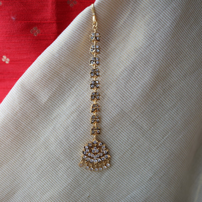 Heritage gold plated white stone tikka TH2426