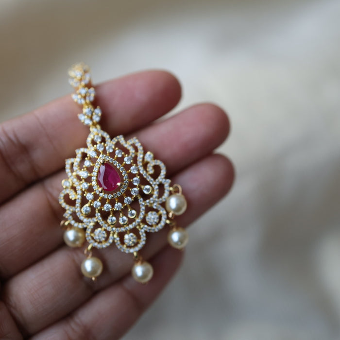 Heritage gold plated white and green stone tikka TH2112
