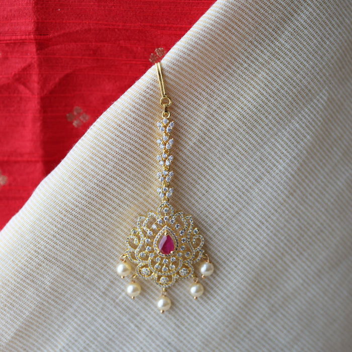 Heritage gold plated white and green stone tikka TH2112
